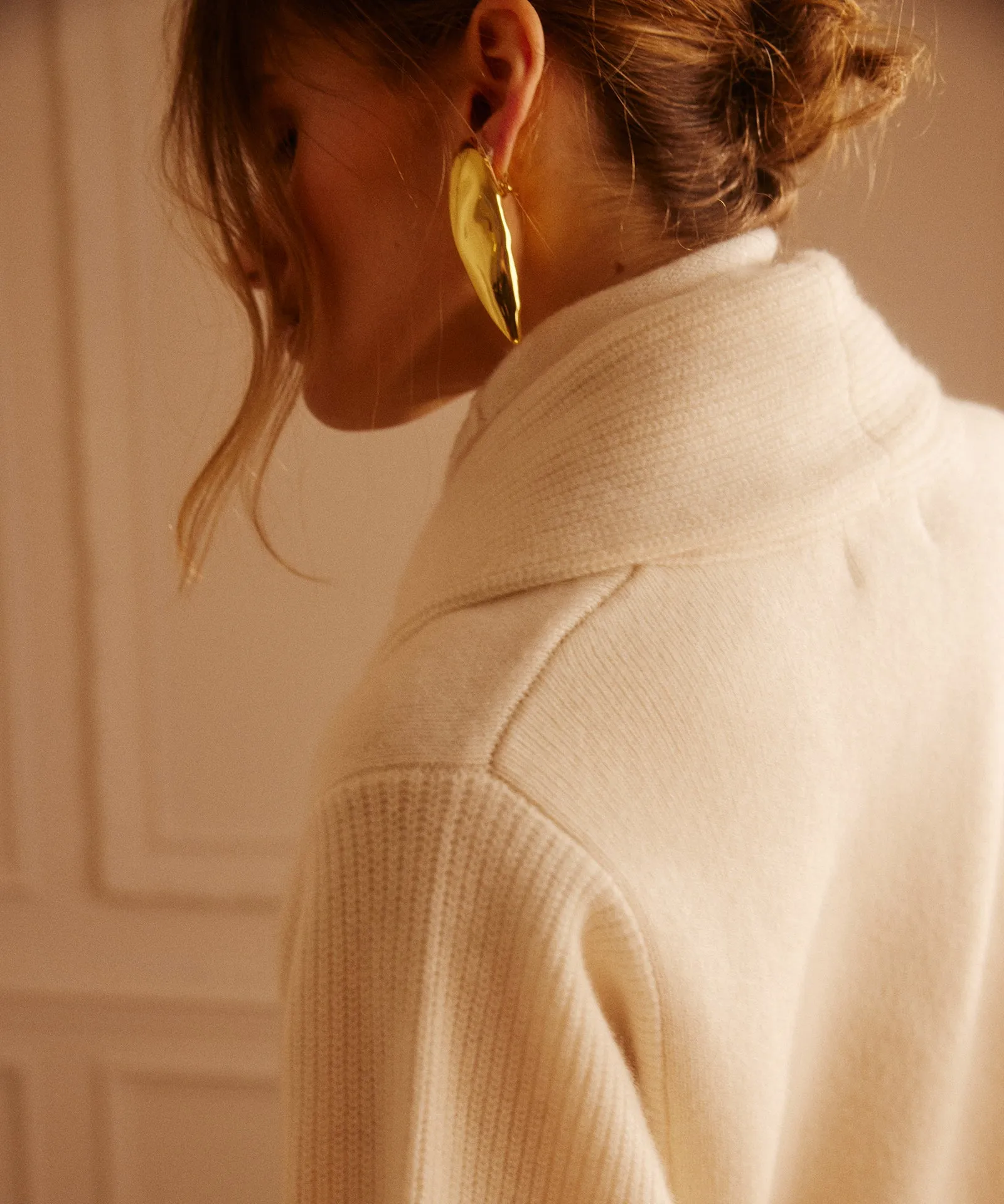 Ultra Luxe Cashmino Double Breasted Blazer sold by NAADAM product image thumbnail 2