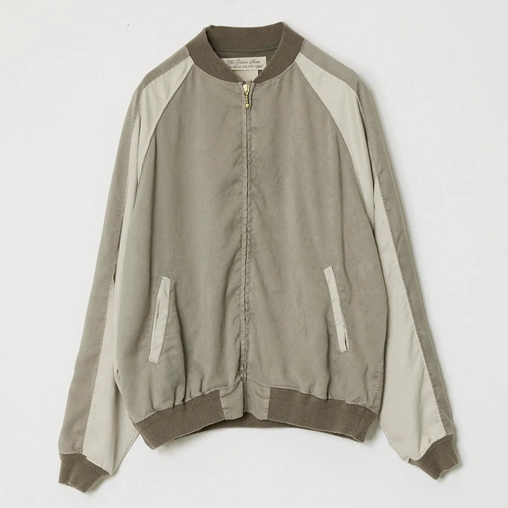 エコスウェードラグランZIP JKT sold by Remi Relief