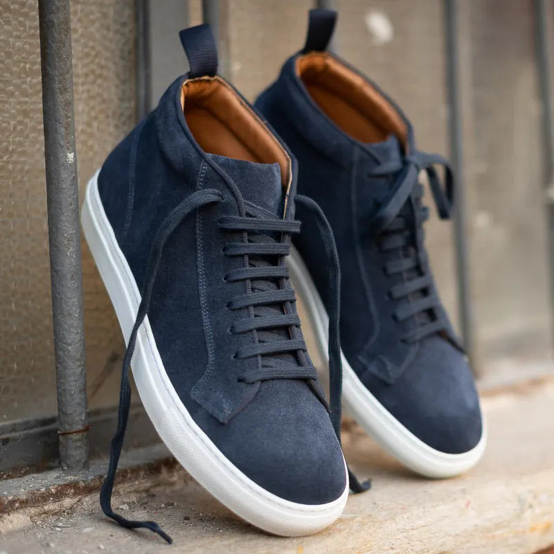 Ghisa sold by Velasca