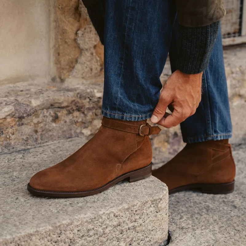 Armiro sold by Velasca