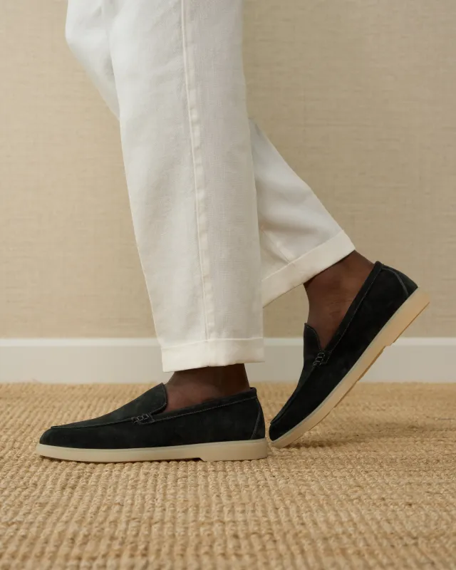 Ferèe sold by Velasca