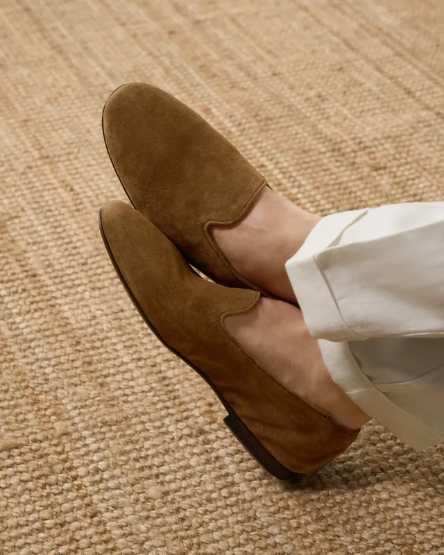 Vinatt sold by Velasca