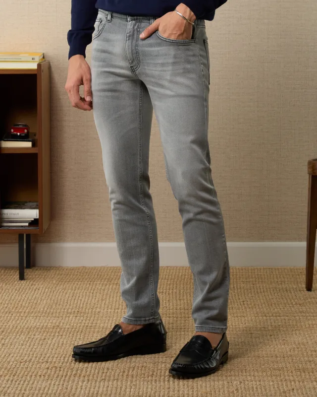 Roccascalegna sold by Velasca