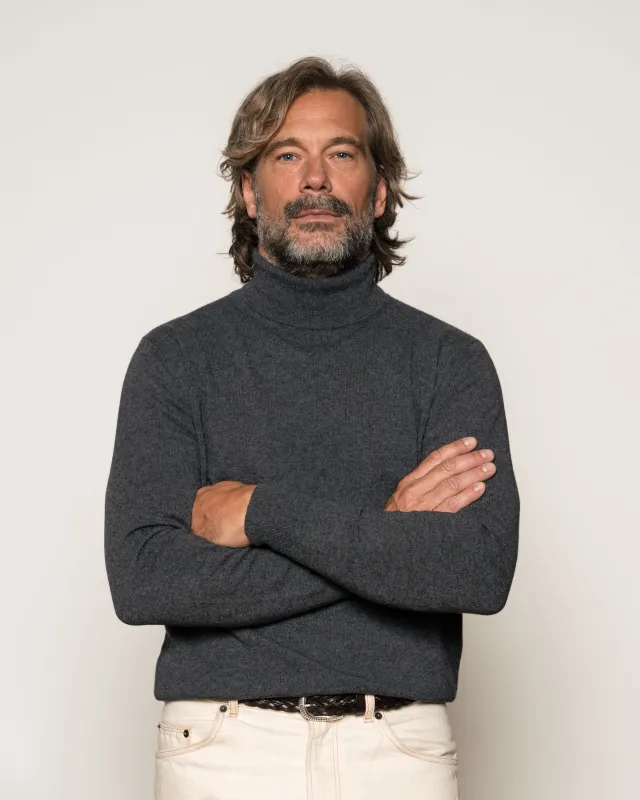 Sestriere sold by Velasca