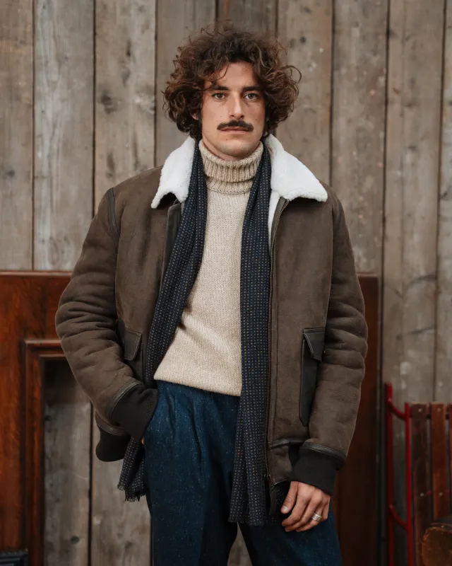 Pacentro sold by Velasca