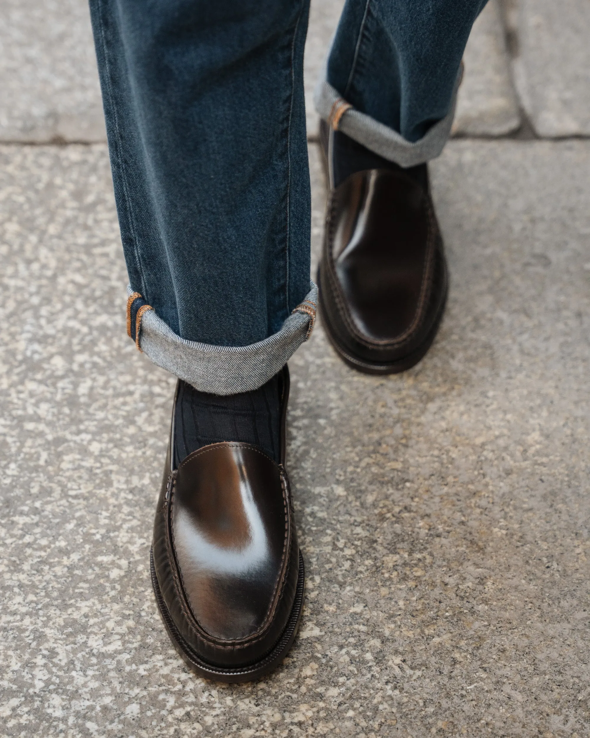 Meder sold by Velasca product image thumbnail 2