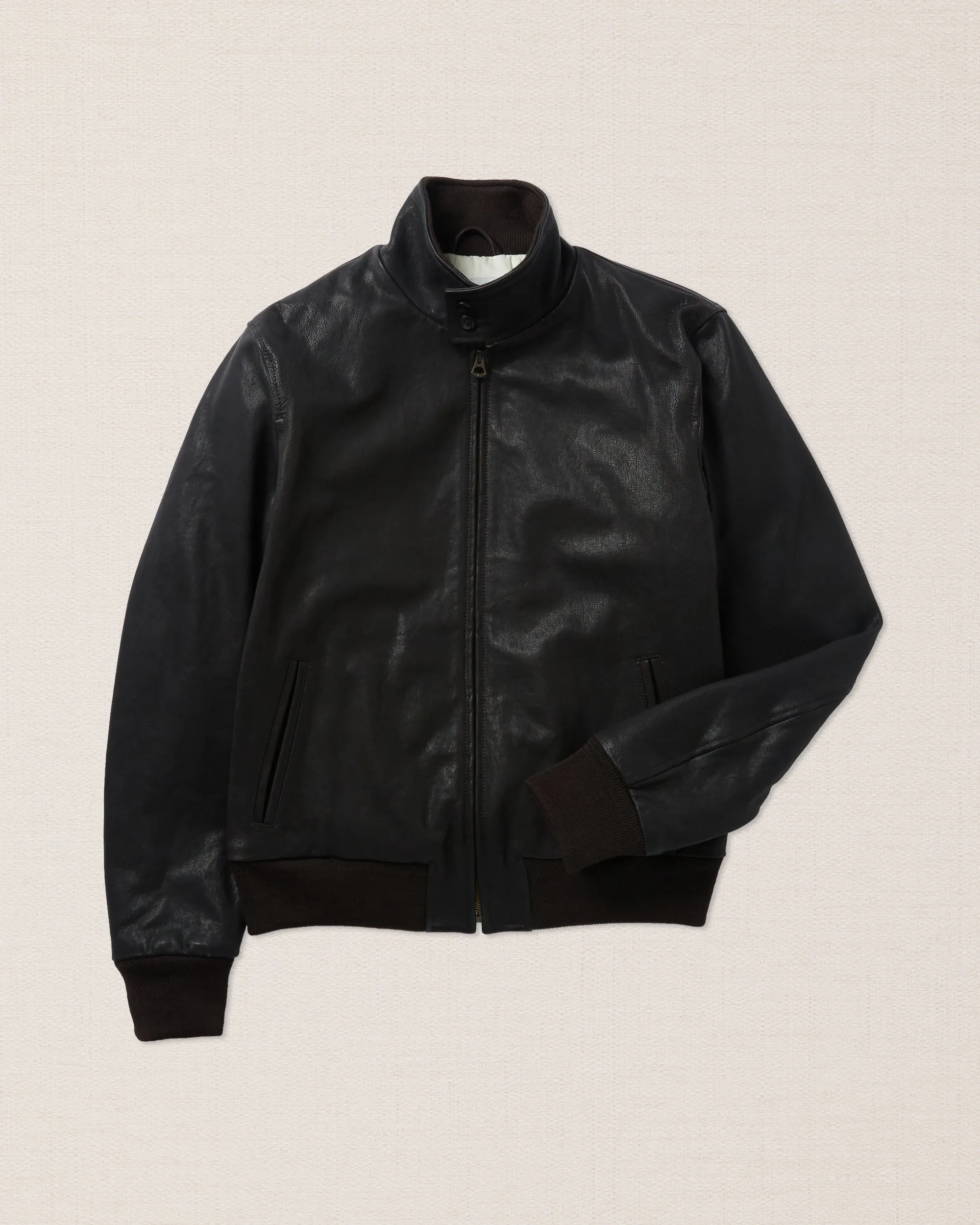 Notaresco sold by Velasca product image thumbnail 4