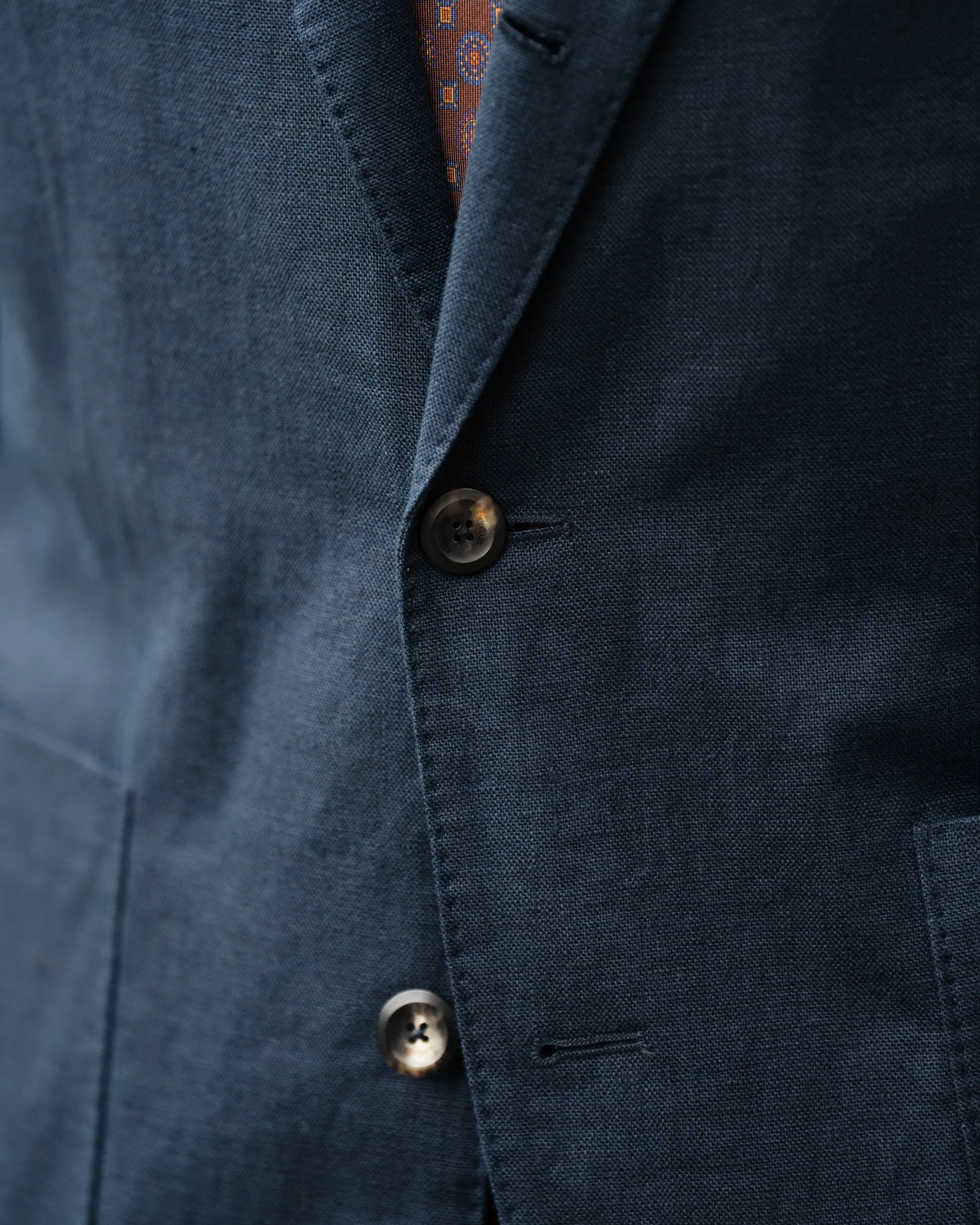 Villalago sold by Velasca product image thumbnail 2