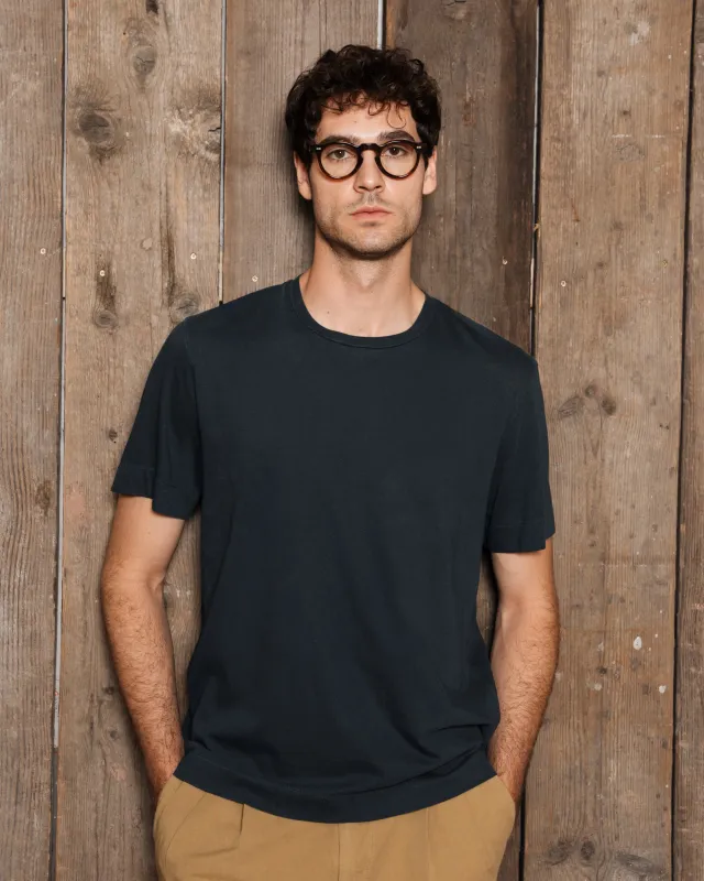 Sperlonga sold by Velasca