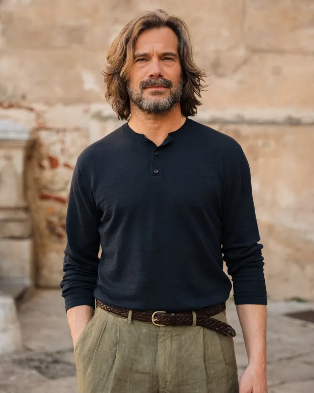 Bugnara sold by Velasca