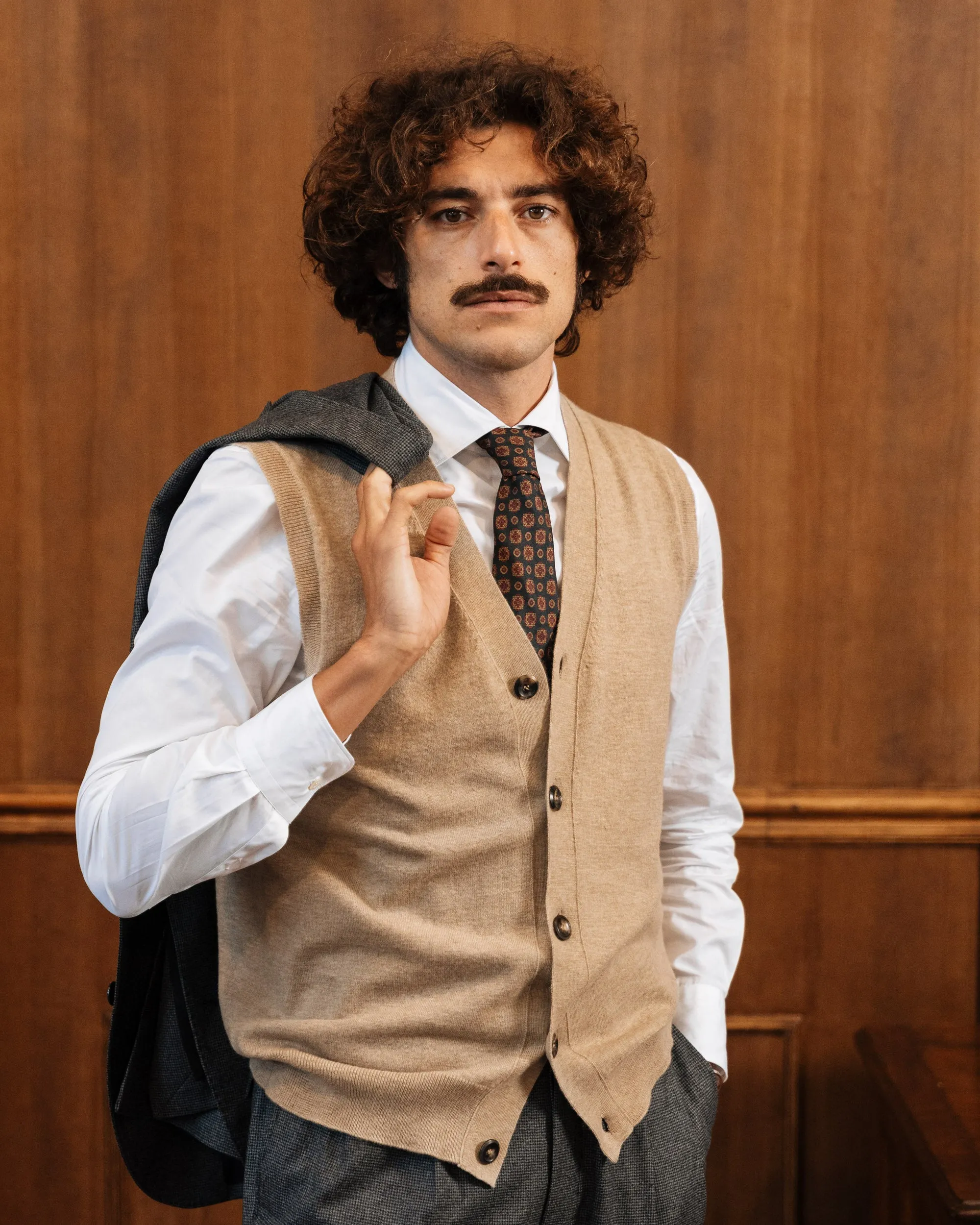 Arrone sold by Velasca