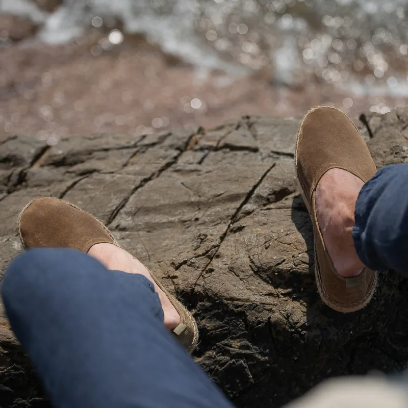 Inguriatt sold by Velasca