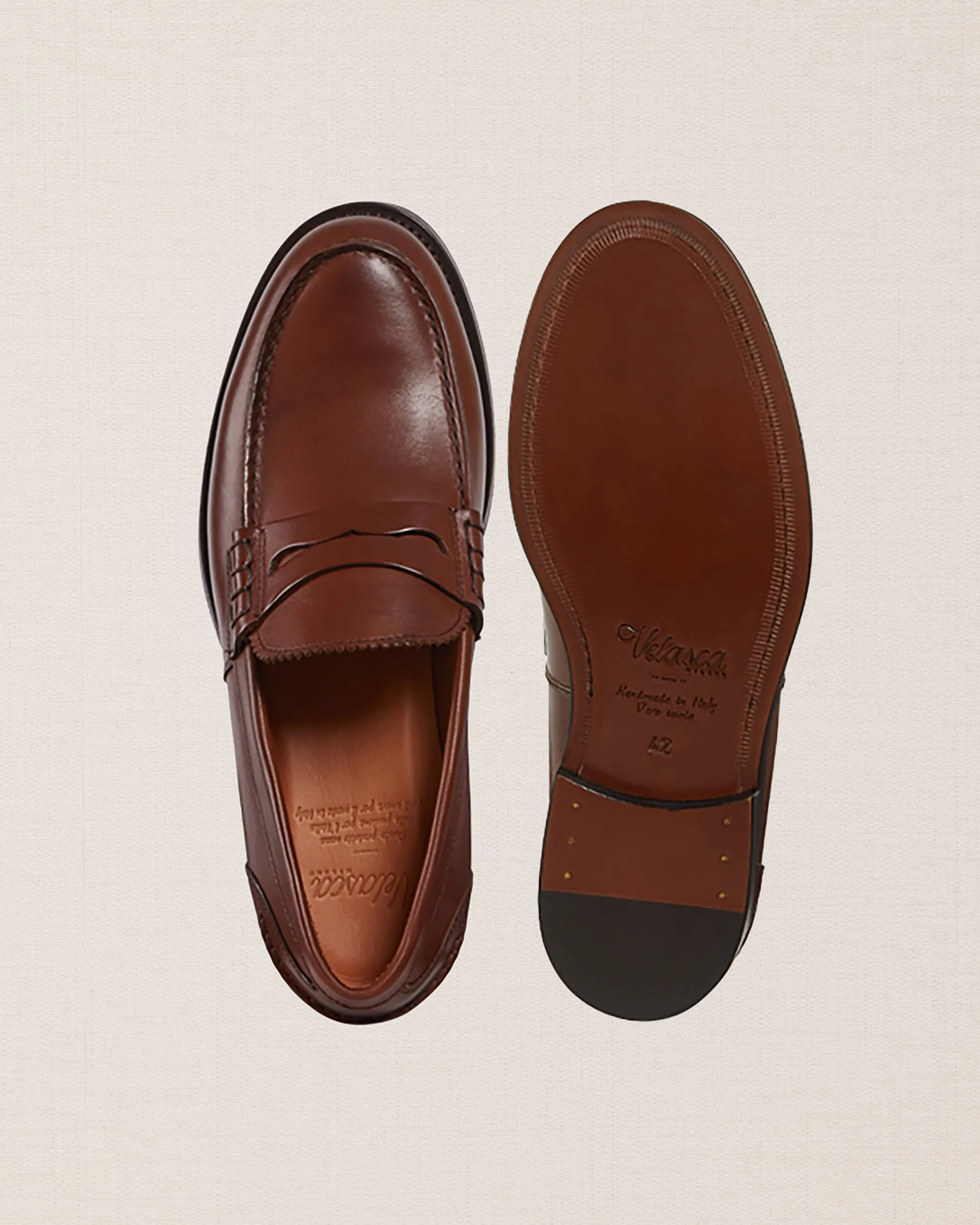 Maester sold by Velasca product image thumbnail 5