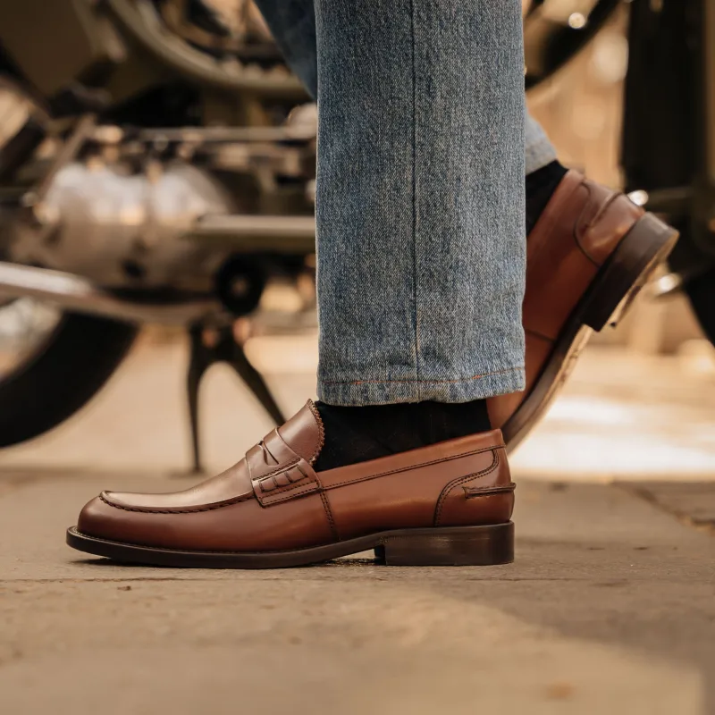 Maester sold by Velasca