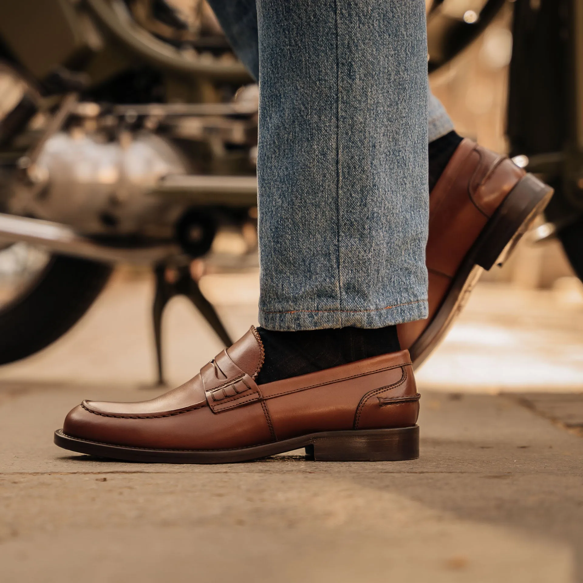 Maester sold by Velasca