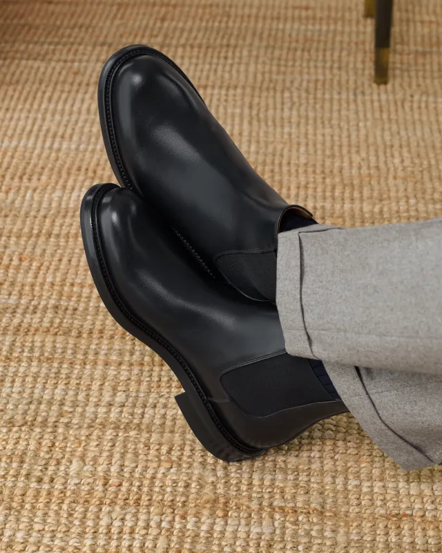 Magut sold by Velasca