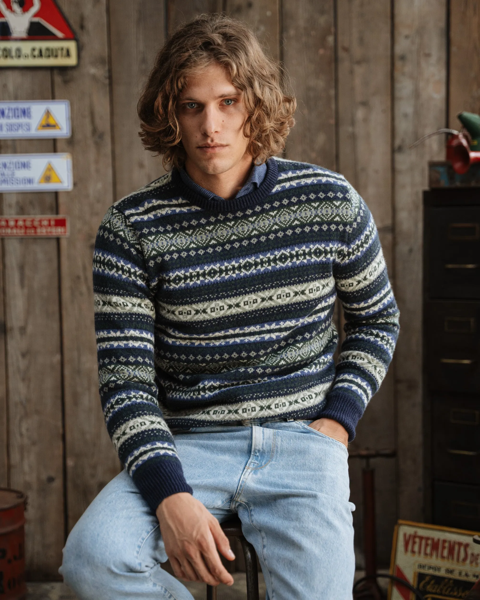 Montaione sold by Velasca