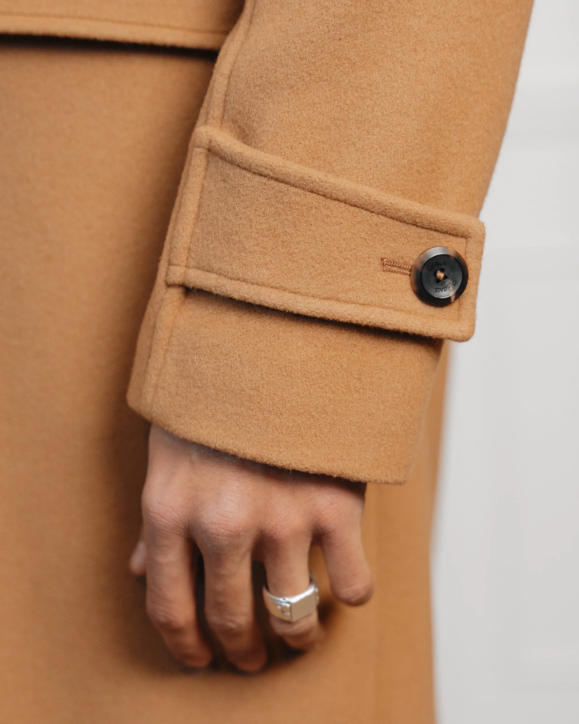 Bondone sold by Velasca product image thumbnail 3