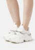 BINARY CHAIN VEGAN - Sneaker low - white/silver sold by Zalando