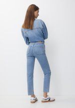HIGH WAIST MOM - Jeans slim fit - stone blue denim sold by Zalando product image thumbnail 3