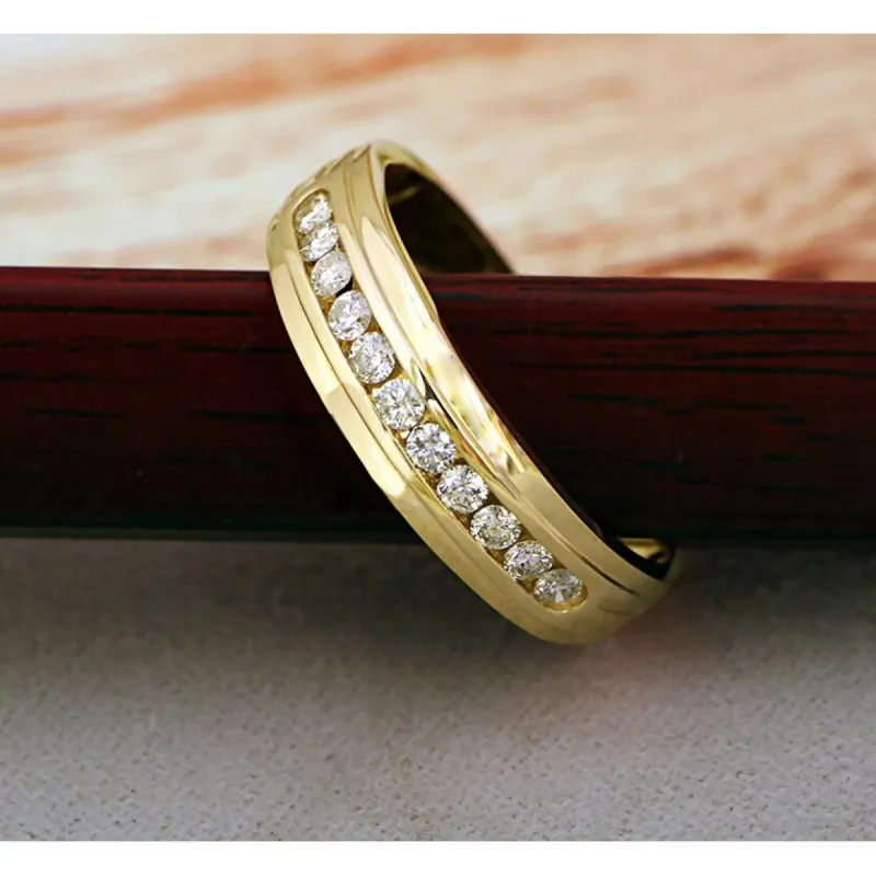 De Couer 10k Yellow Gold 1/2ct TDW Diamond Men's Wedding Band sold by Zulily