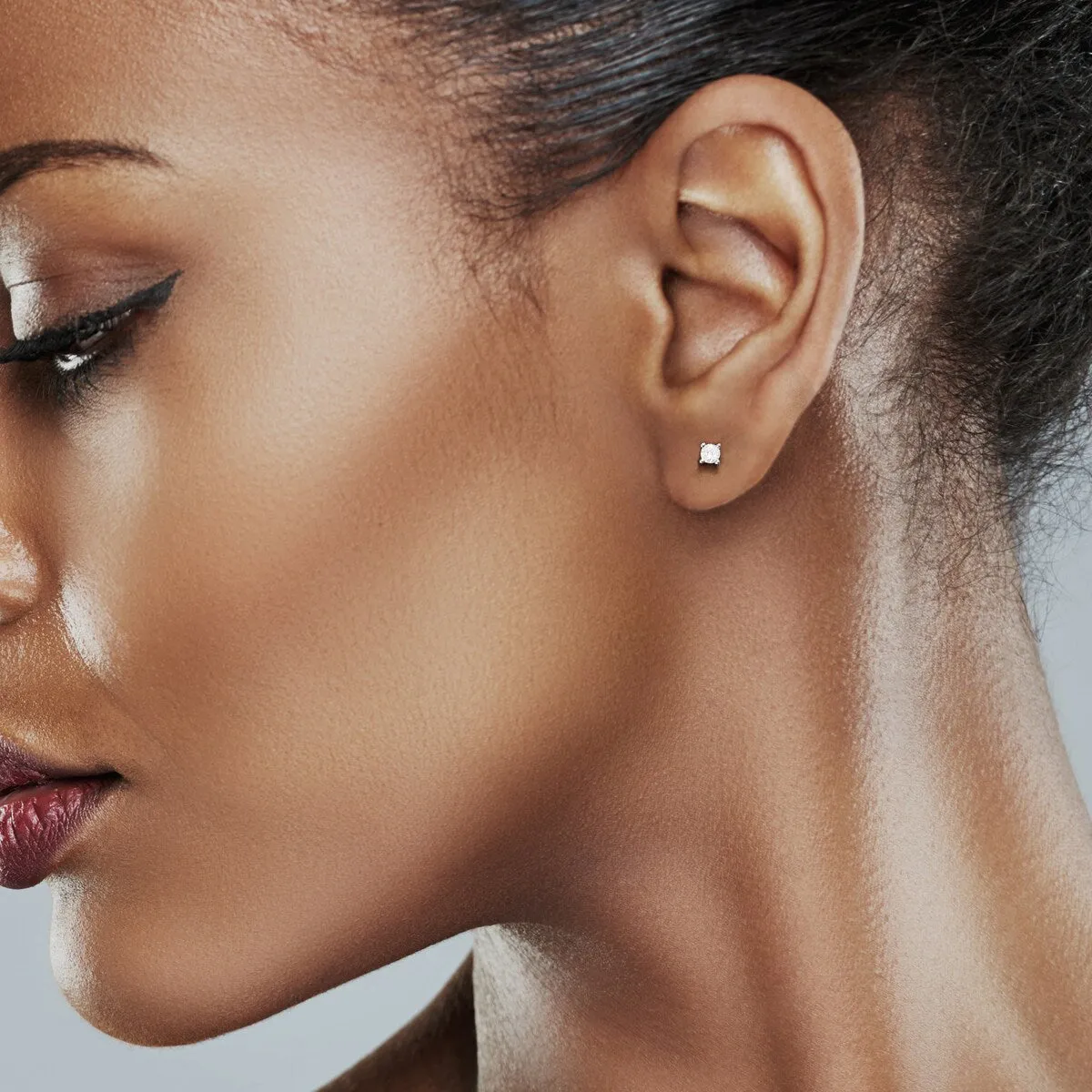 14K Diamond Stud Earring White gold (1/4cttw H-I Color, I2 Clarity) sold by Zulily product image thumbnail 2