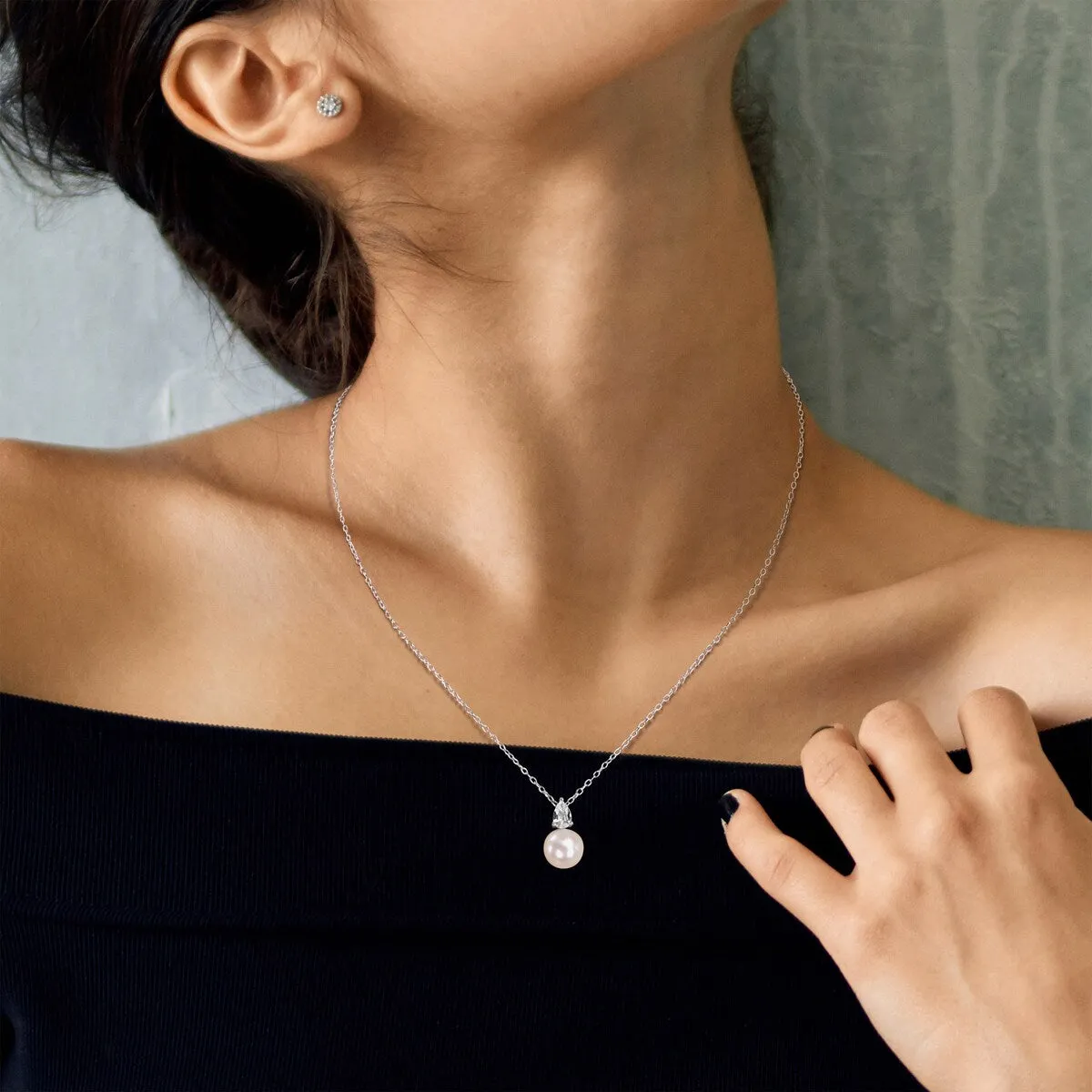 Miadora 8.5-9mm White Cultured Freshwater Pearl and 5/8ct TGW Created White Sapphire Necklace in Sterling Silver sold by Zulily product image thumbnail 4