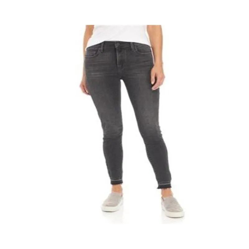 Levi's Women's 720 High Rise Super Skinny Jean Black Size 28 made by Levi's