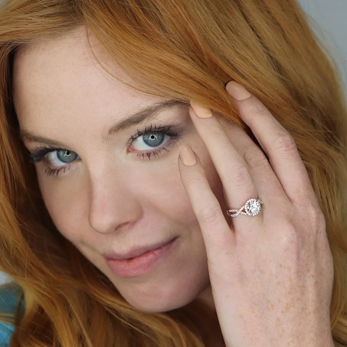 Auriya 14k Gold 1ct Twisted Moissanite Halo 1/5ct Diamond Engagement Ring sold by Zulily product image thumbnail 2