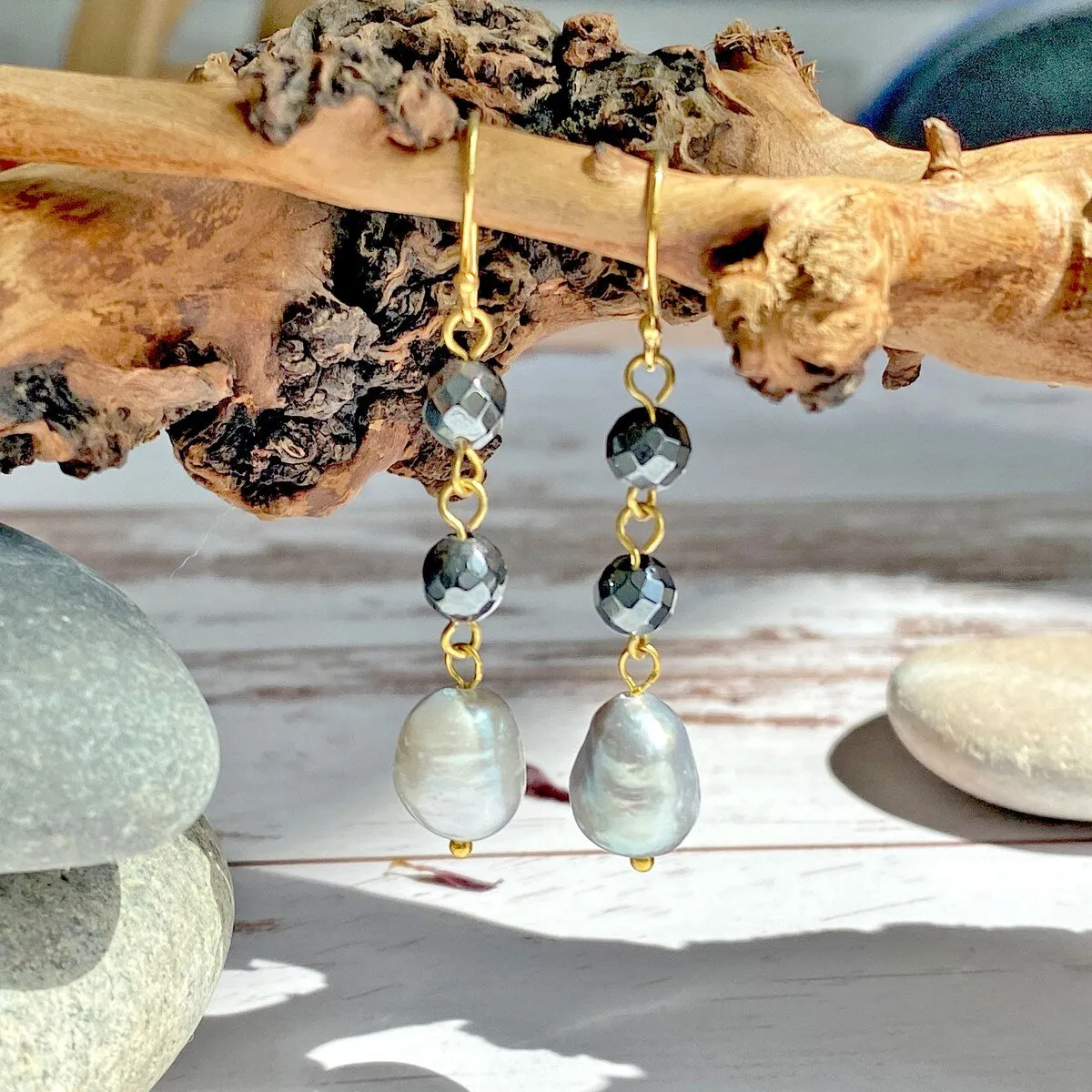 Faceted Hematite and Pearls Earring sold by Zulily product image thumbnail 2