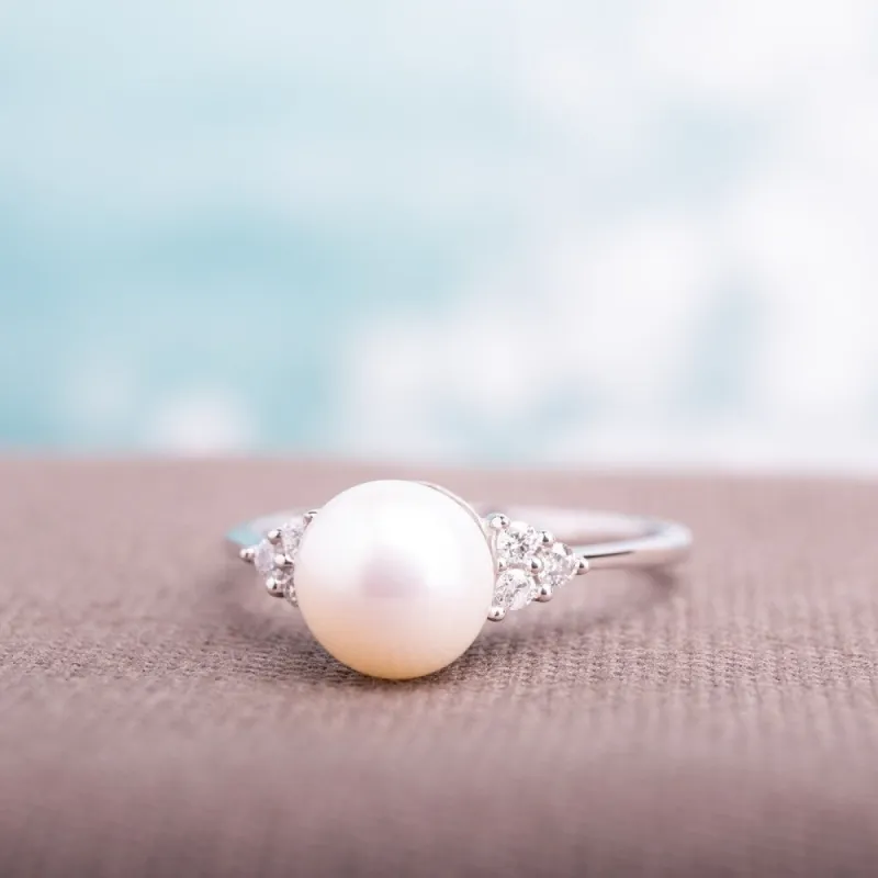 Miadora 10k White Gold Cultured Freshwater Pearl and 1/8ct TDW Diamond Ring (7.5-8 mm) sold by Zulily