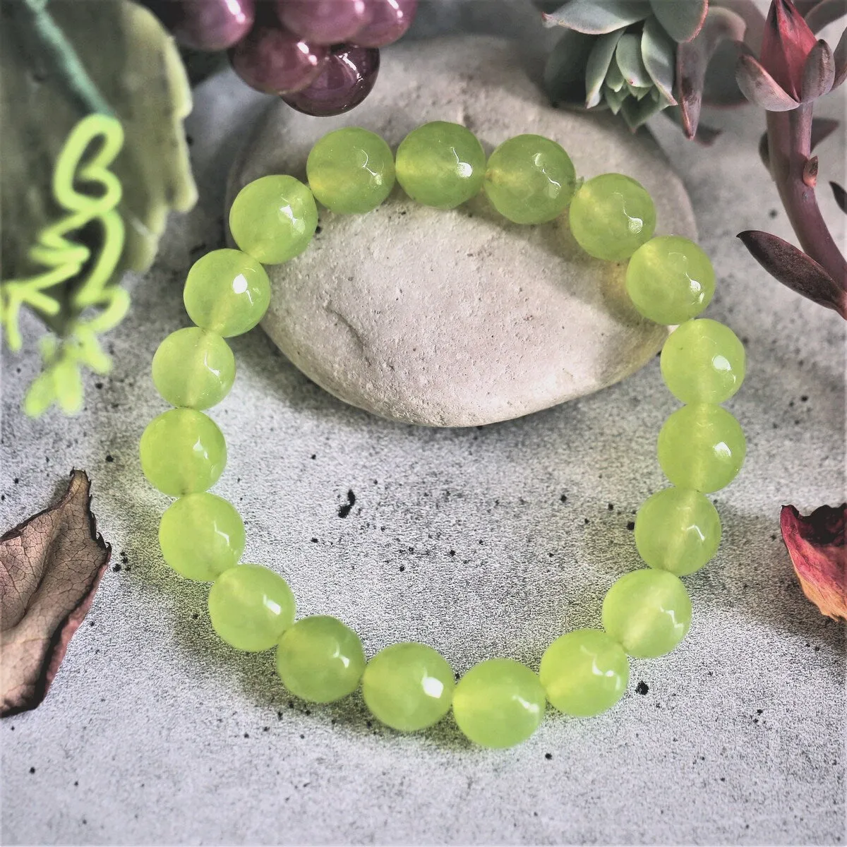 Faceted Green Jade Stretch Bracelet sold by Zulily