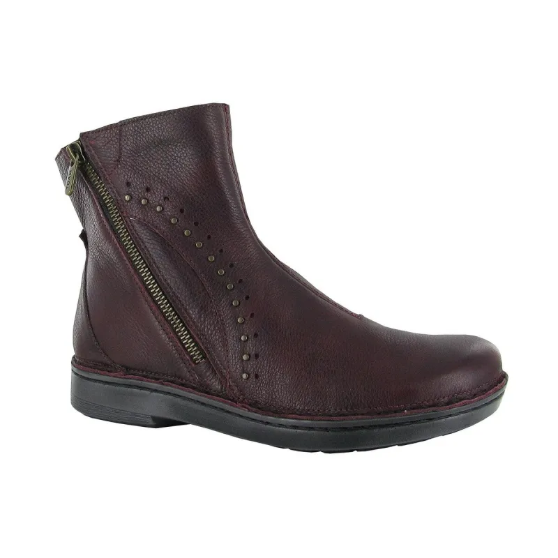 Cetona sold by Zulily