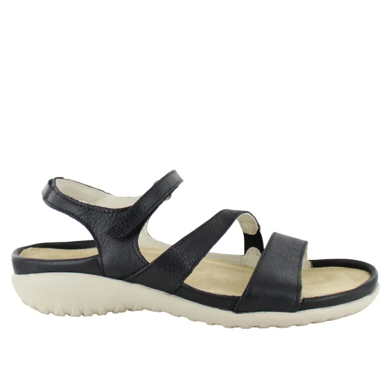 Etera sold by Zulily