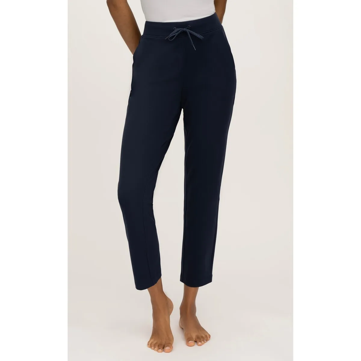 Yogalicious Lux Avenue Straight Leg Pant sold by Zulily product image thumbnail 4