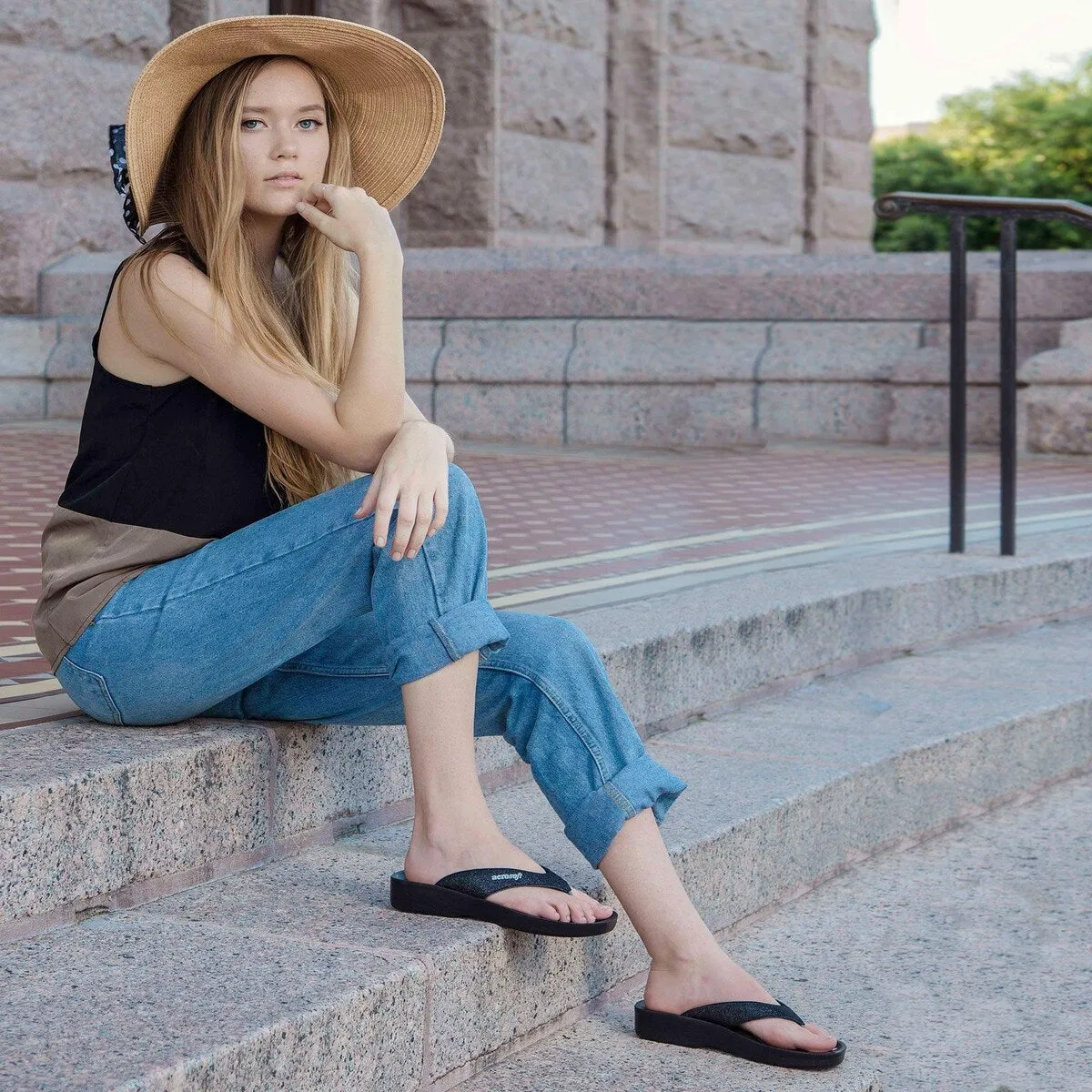 Gliterrati - Womens Thong Sandals - A0825 - Original Aerosoft sold by Zulily product image thumbnail 4