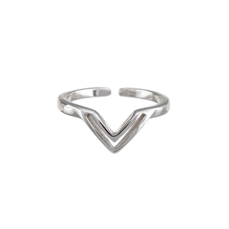 Sterling Silver Chevron Toe Ring sold by Zulily