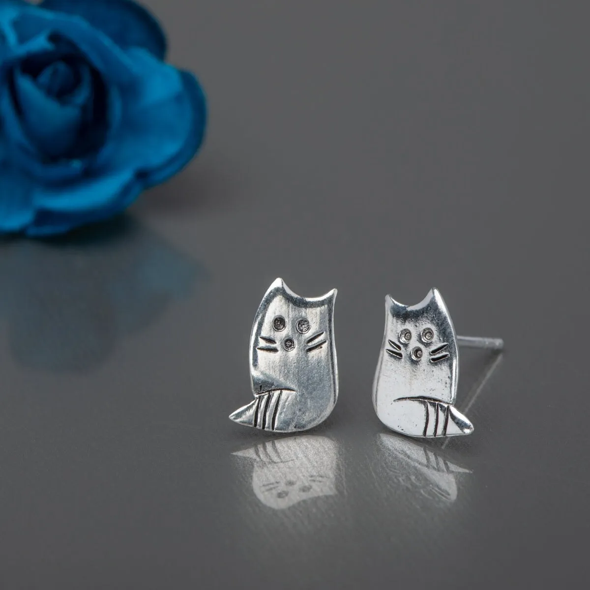 Sterling Silver Cute Cat Stud Earrings sold by Zulily product image thumbnail 2