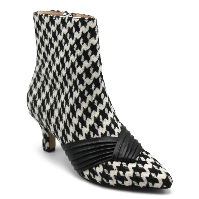 Adrienne Vittadini Pazzi Houndstooth Bootie sold by Zulily