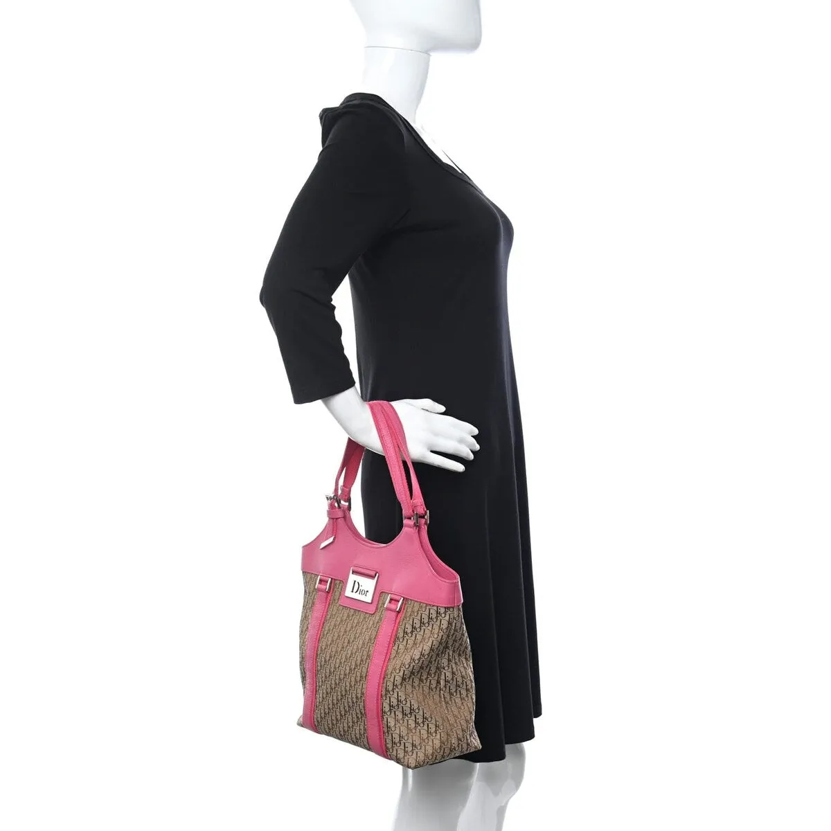 Dior Street Chic Shoulder Bag Trotter (Pre-Owned) - One Size sold by Zulily product image thumbnail 2