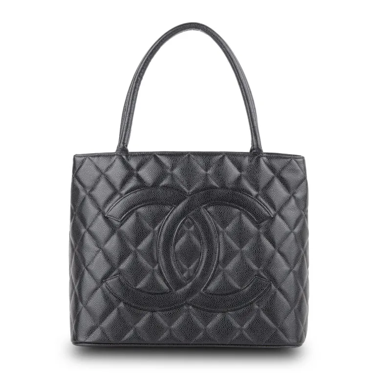 Chanel Medallion Tote SHW Caviar (Pre-Owned) - One Size sold by Zulily