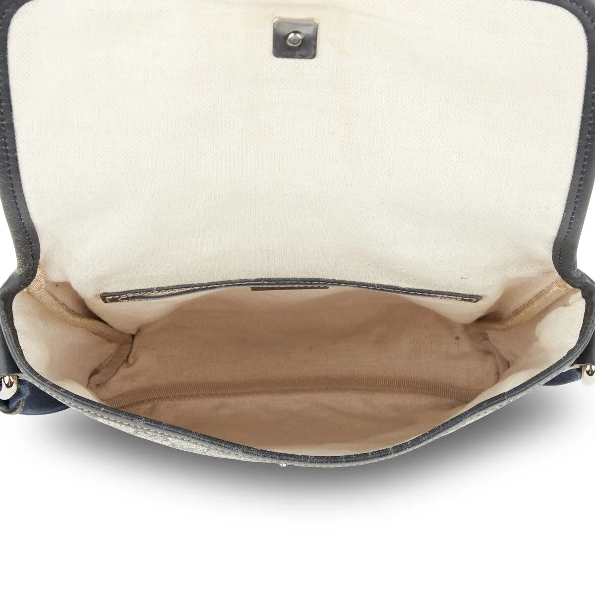 Gucci GG Supreme Crossbody Bag (Pre-Owned) sold by Zulily product image thumbnail 4