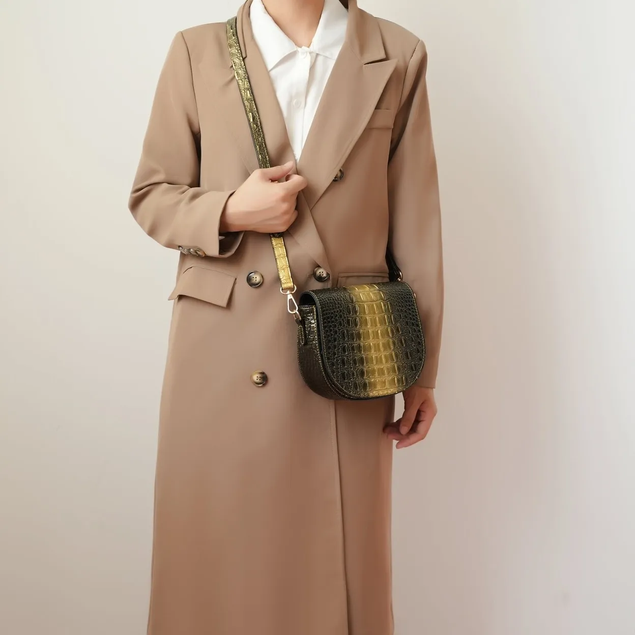 Amalia False Croc-Embossed Crossbody Bag sold by Zulily product image thumbnail 2