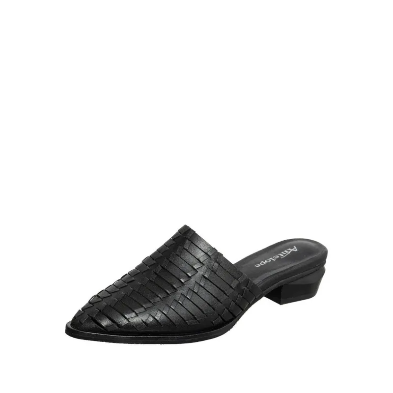 B56 Ladessa sold by Zulily