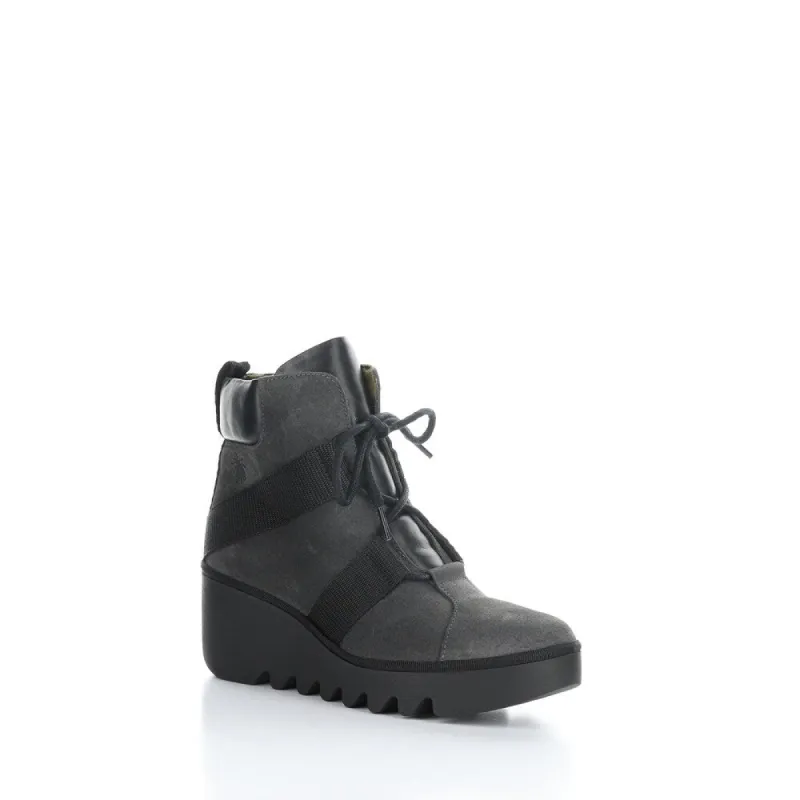 Blom460Fly sold by Zulily