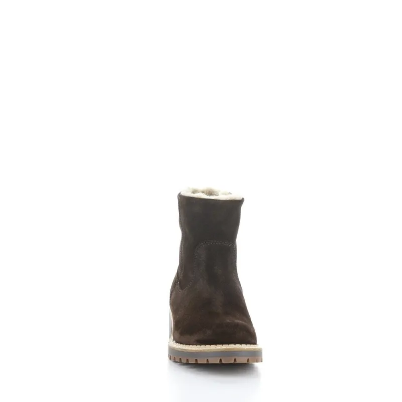 Calib sold by Zulily