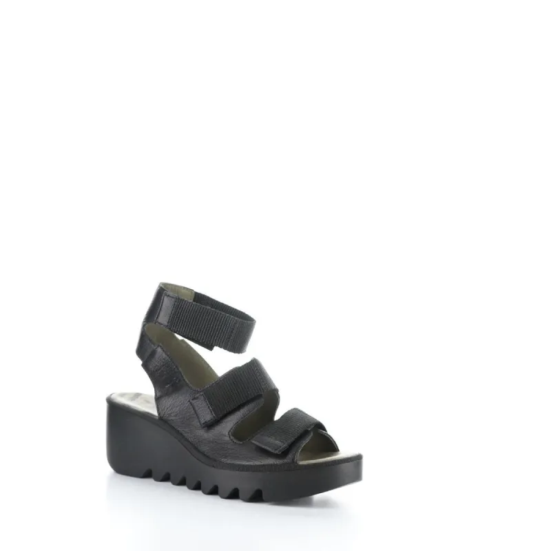 Bech474Fly sold by Zulily