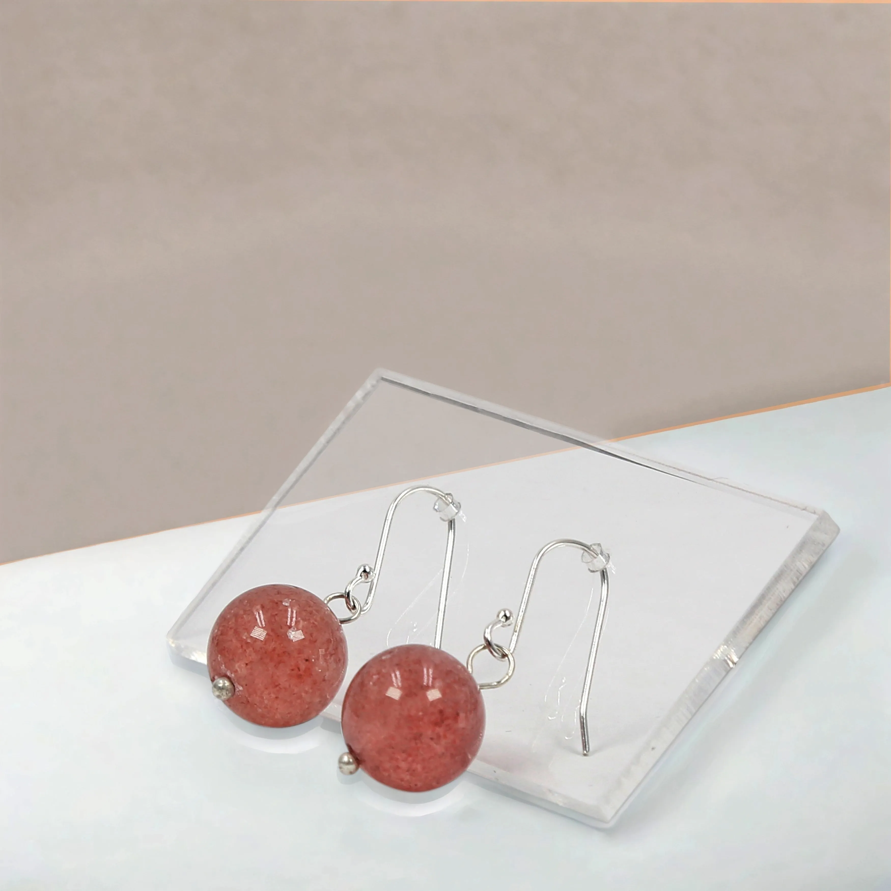 Crochet Strawberry Quartz and Pearl Necklace, Bracelet, and Earrings Set sold by Zulily product image thumbnail 3