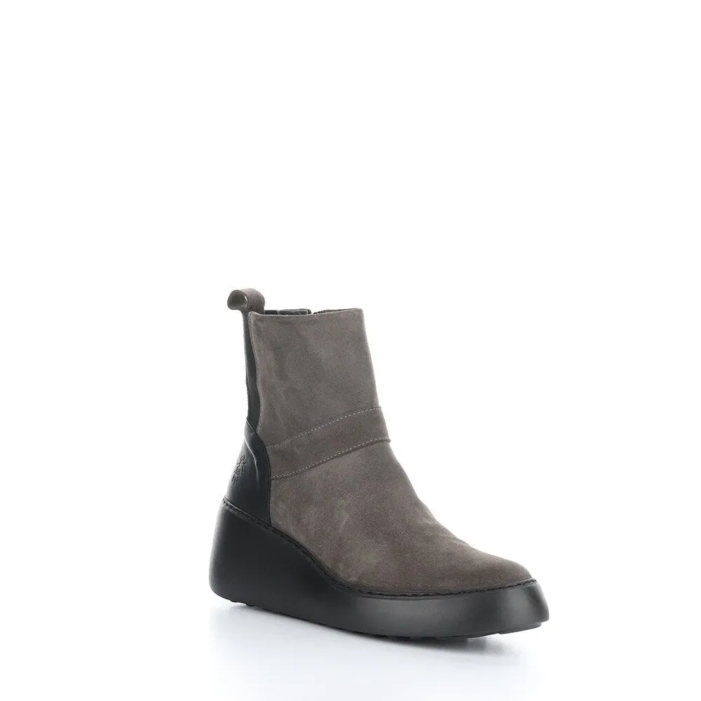 Doxe604Fly sold by Zulily product image thumbnail 3