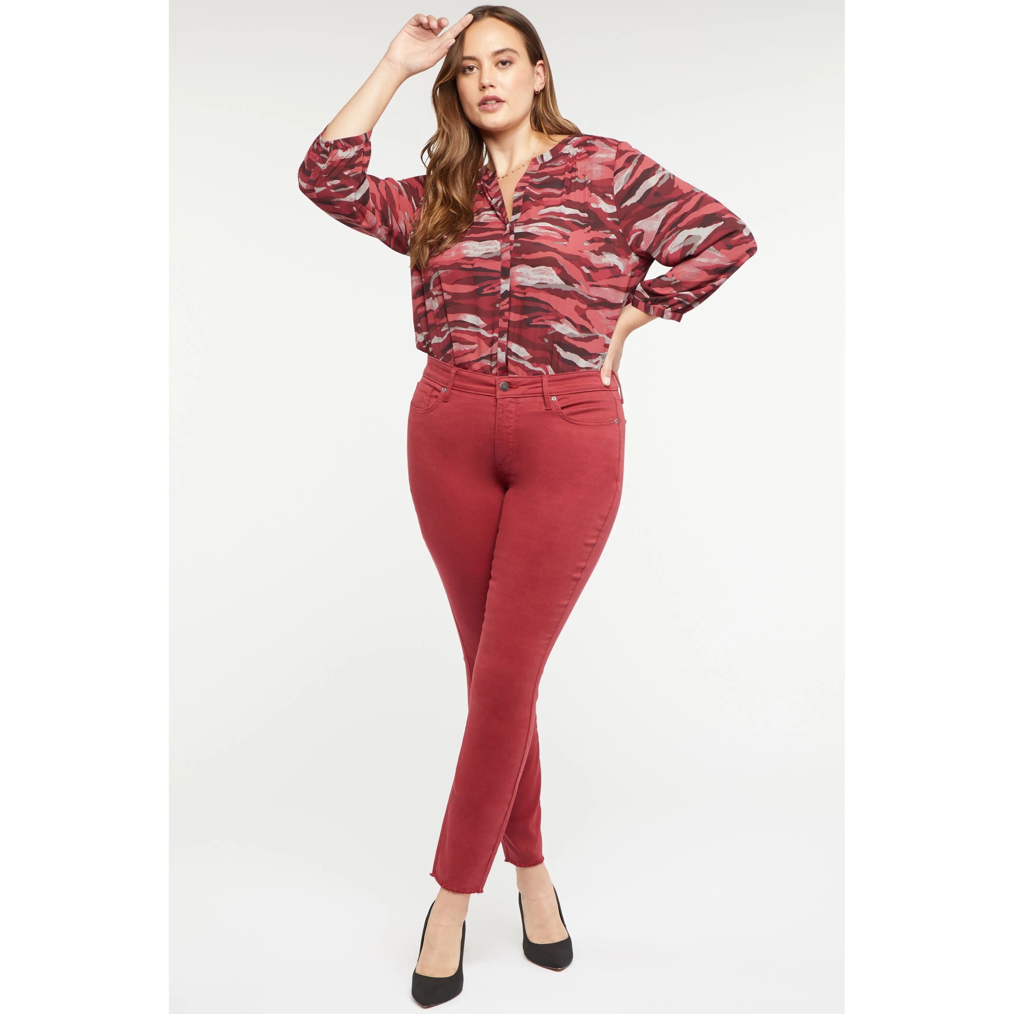 Ladies Plus-Ami Skinny Fray Hem sold by Zulily